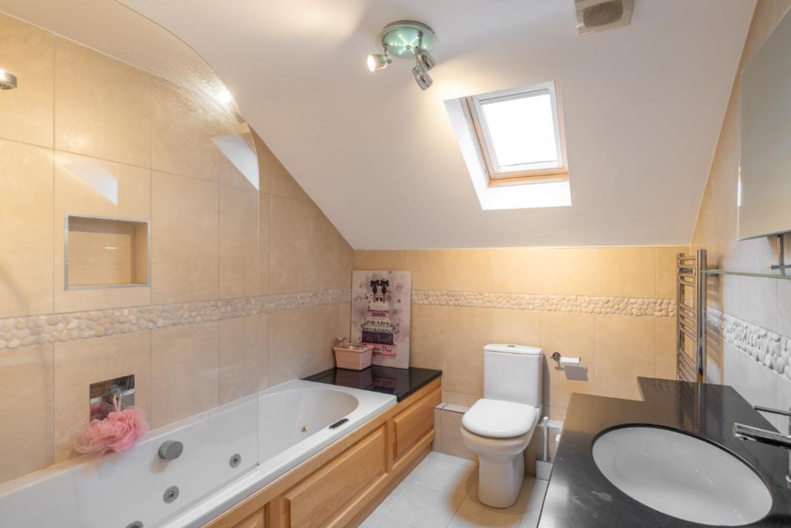 Image: 18 Glendale Close Wimborne Dorset Wimborne