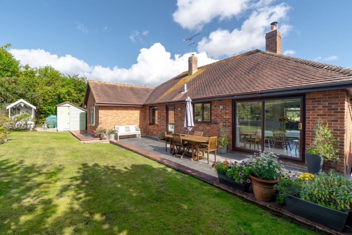 Image: 22 Manor Road Wimborne Dorset Gussage St Michael