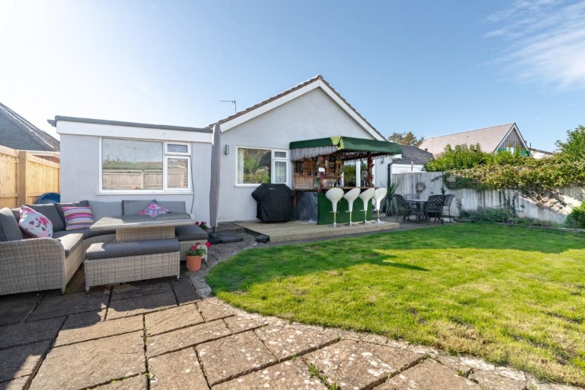 Image: 19 Wimborne Road West Wimborne Dorset Wimborne