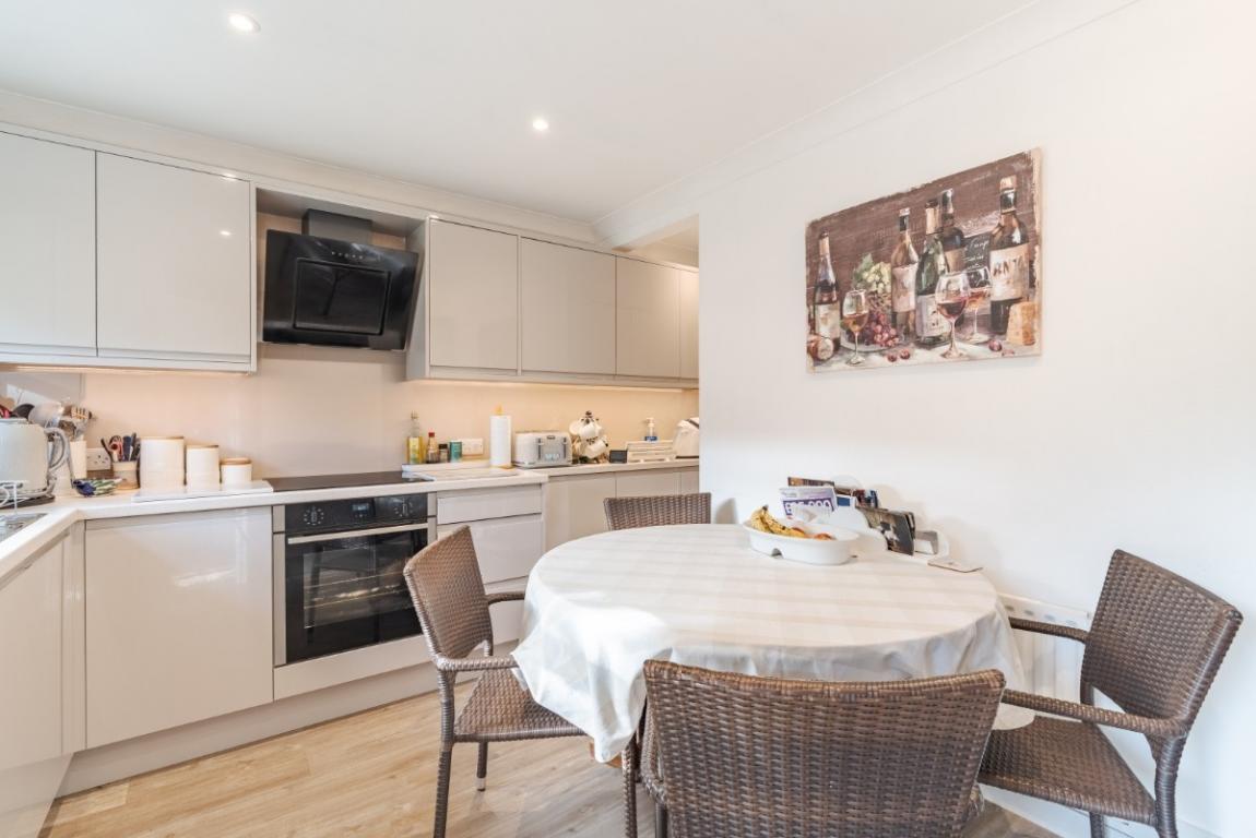 Image: 4 Old Manor Close Wimborne Dorset Wimborne