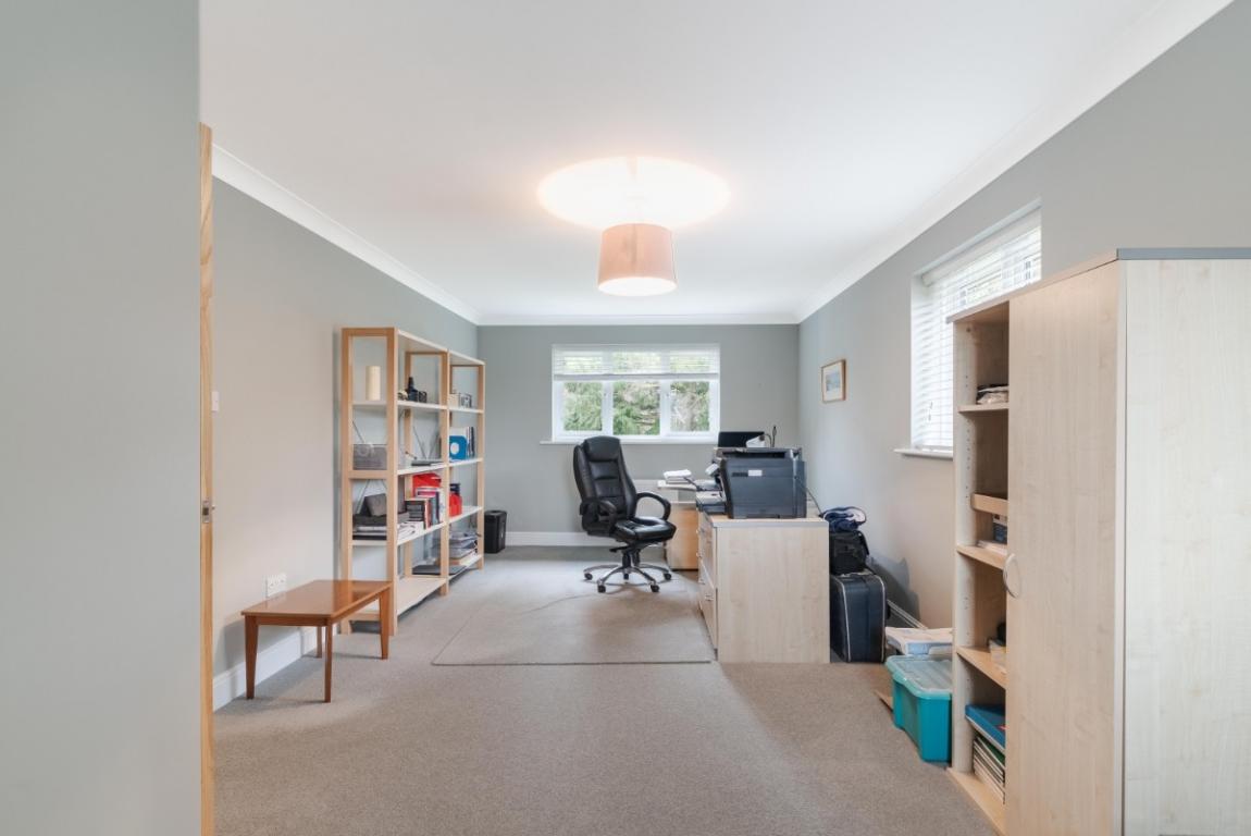 Image: 20 Queens Copse Lane Wimborne Dorset Holtwood