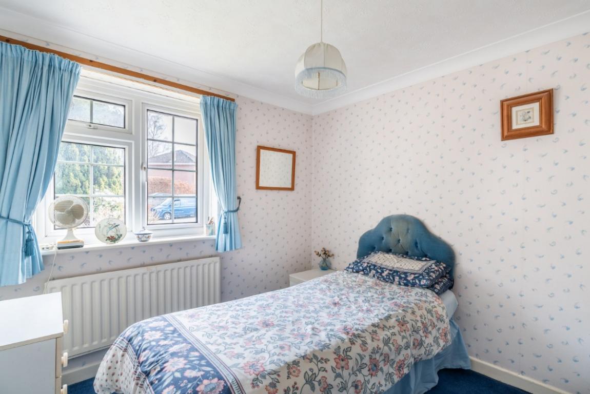 Image: 19 Pine Tree Close Wimborne Dorset Wimborne