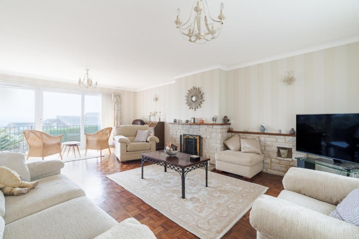 Image: 3 Ashmeads Way Wimborne Dorset Colehill