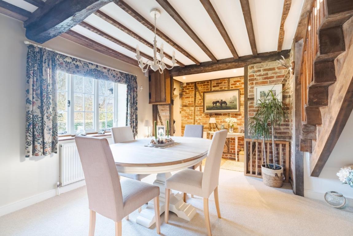 Image: 6 Westworth Farm Wimborne Dorset Edmondsham