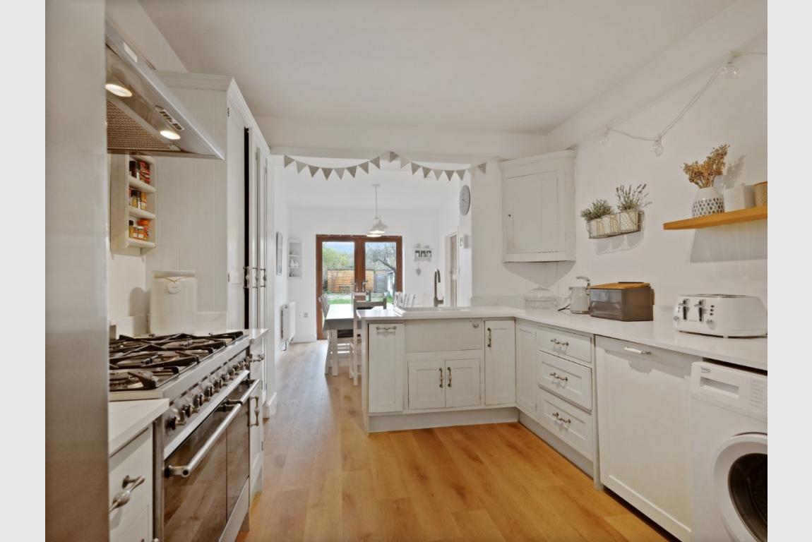 Image: 7 East Borough Wimborne Dorset Wimborne