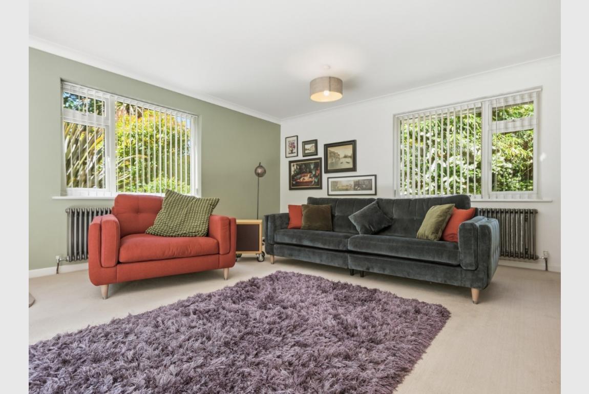 Image: 6 Lonnen Road Wimborne Dorset Colehill