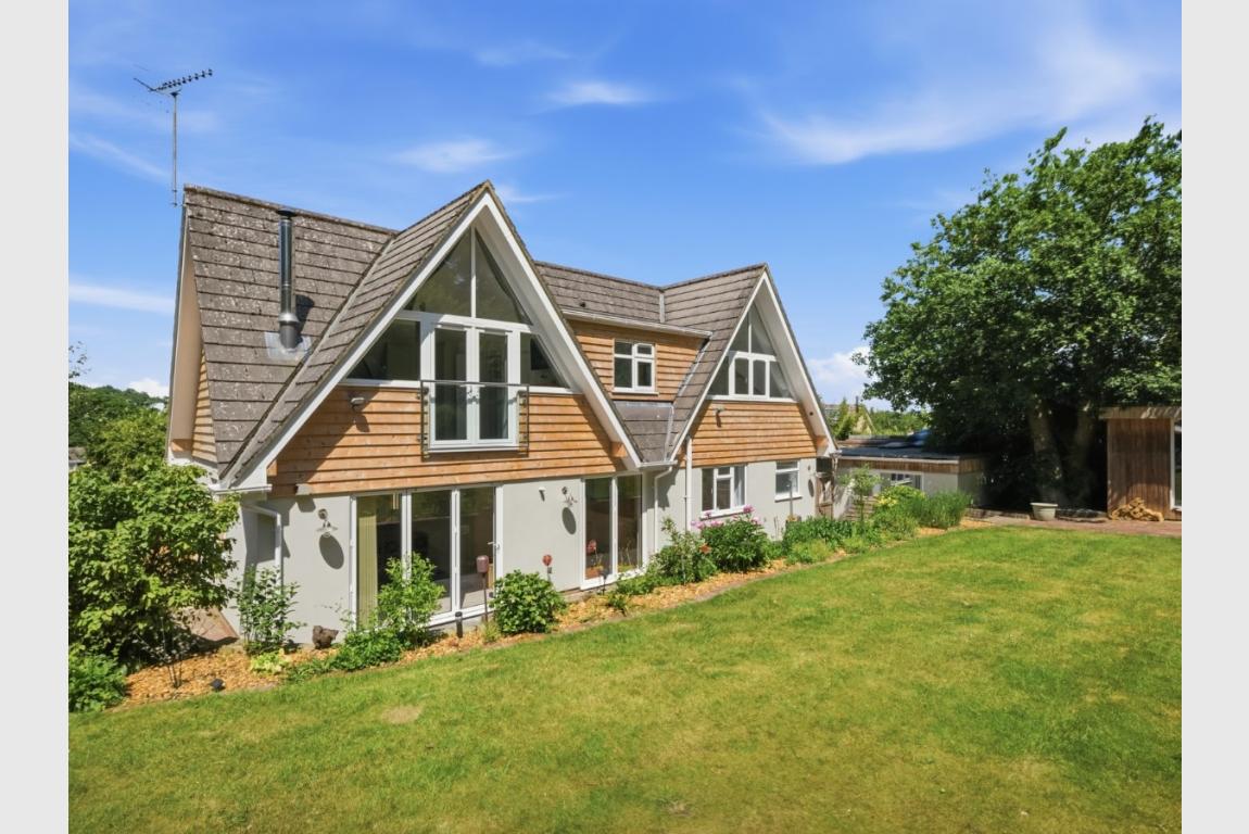 Image: 34 Lonnen Road Wimborne Dorset Colehill
