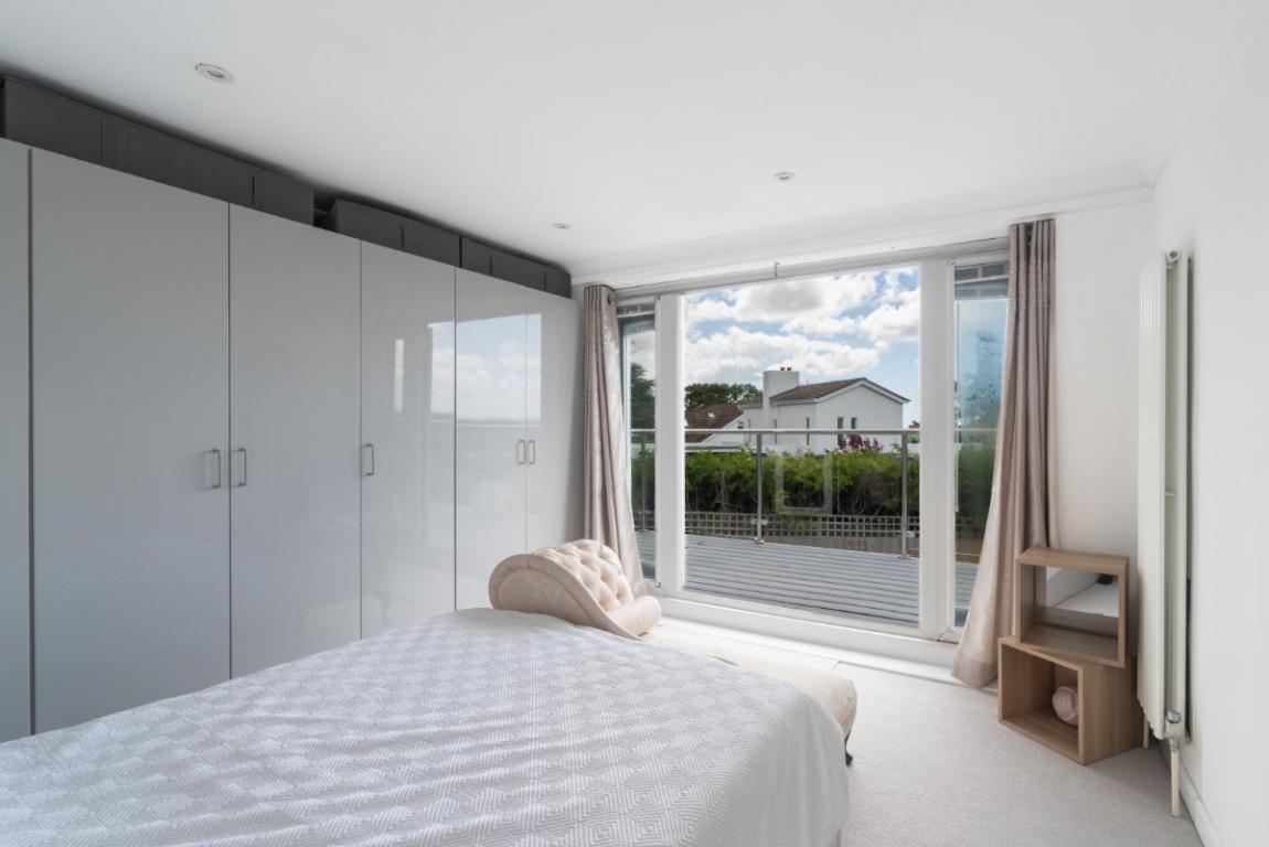 Image: 18 Stroud Close Wimborne Dorset Colehill