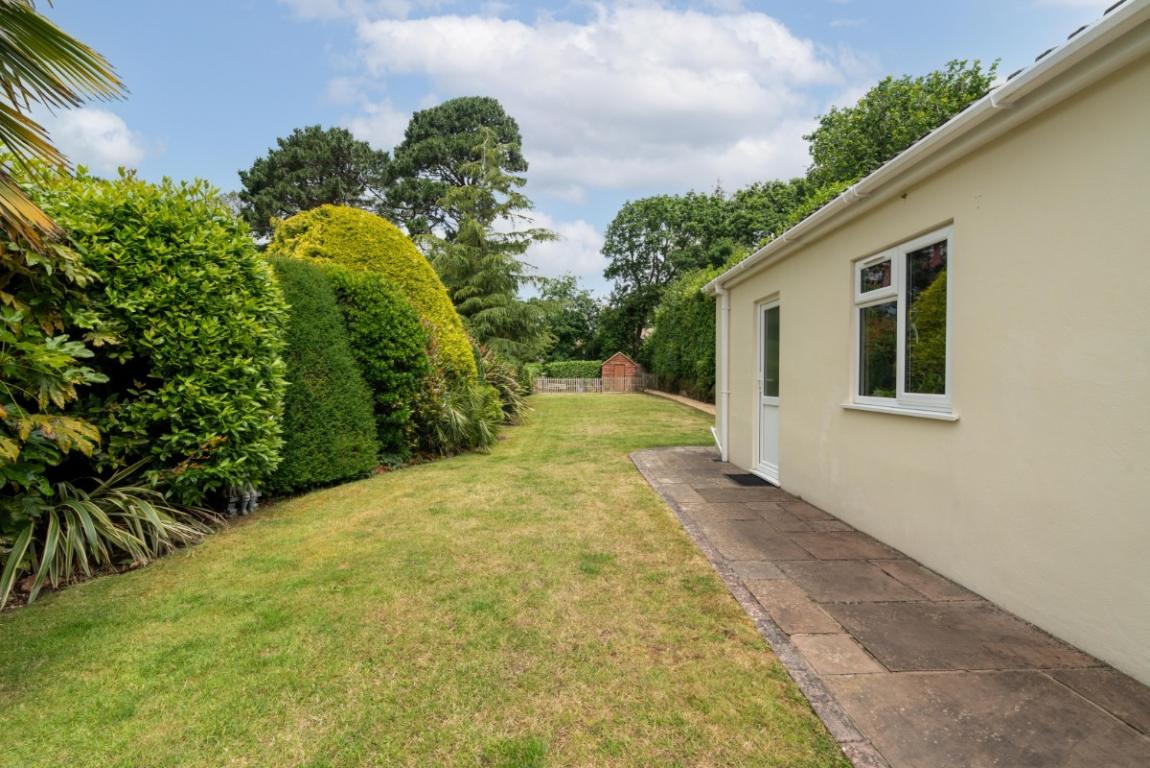 Image: 24 Blythe Road Wimborne Dorset Corfe Mullen