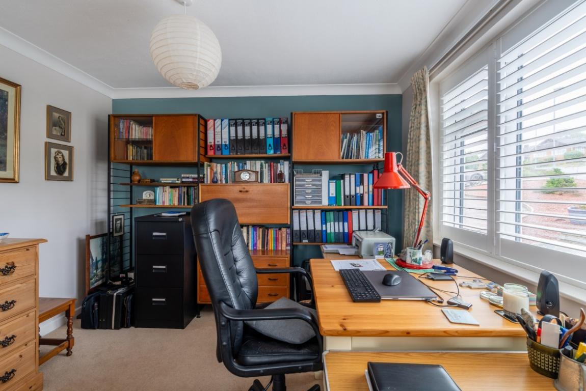 Image: 16 Lacy Drive Wimborne Dorset 